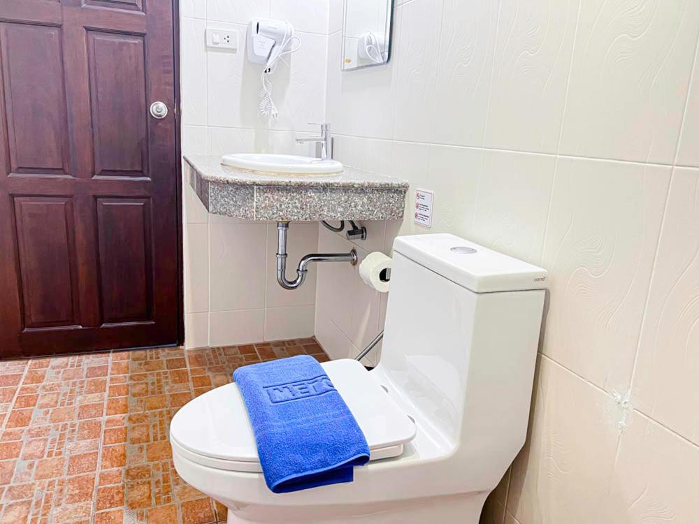 Отель 88 House Patong Экстерьер фото