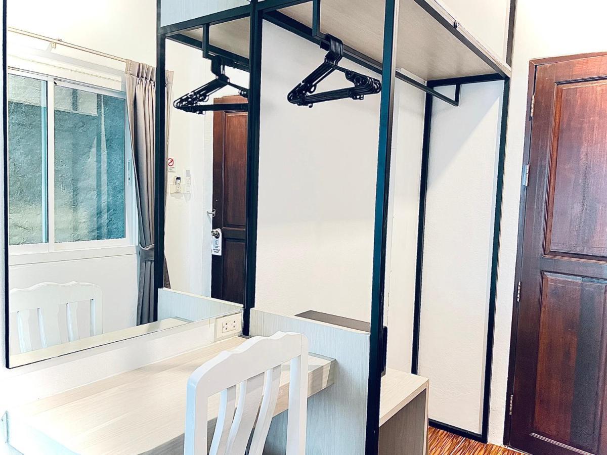 Отель 88 House Patong Экстерьер фото